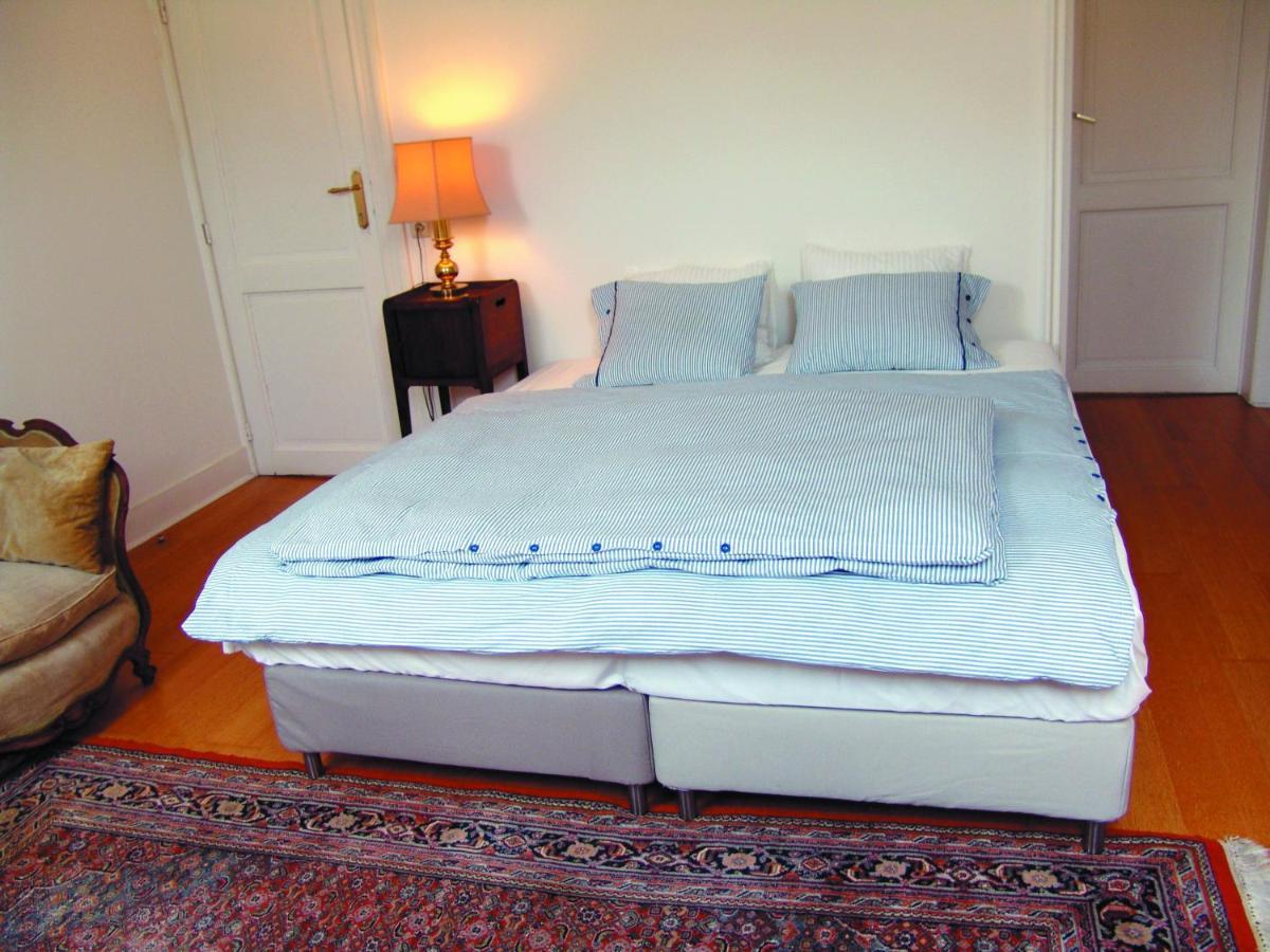 Louise Chatelain Suites Bruxelas Exterior foto