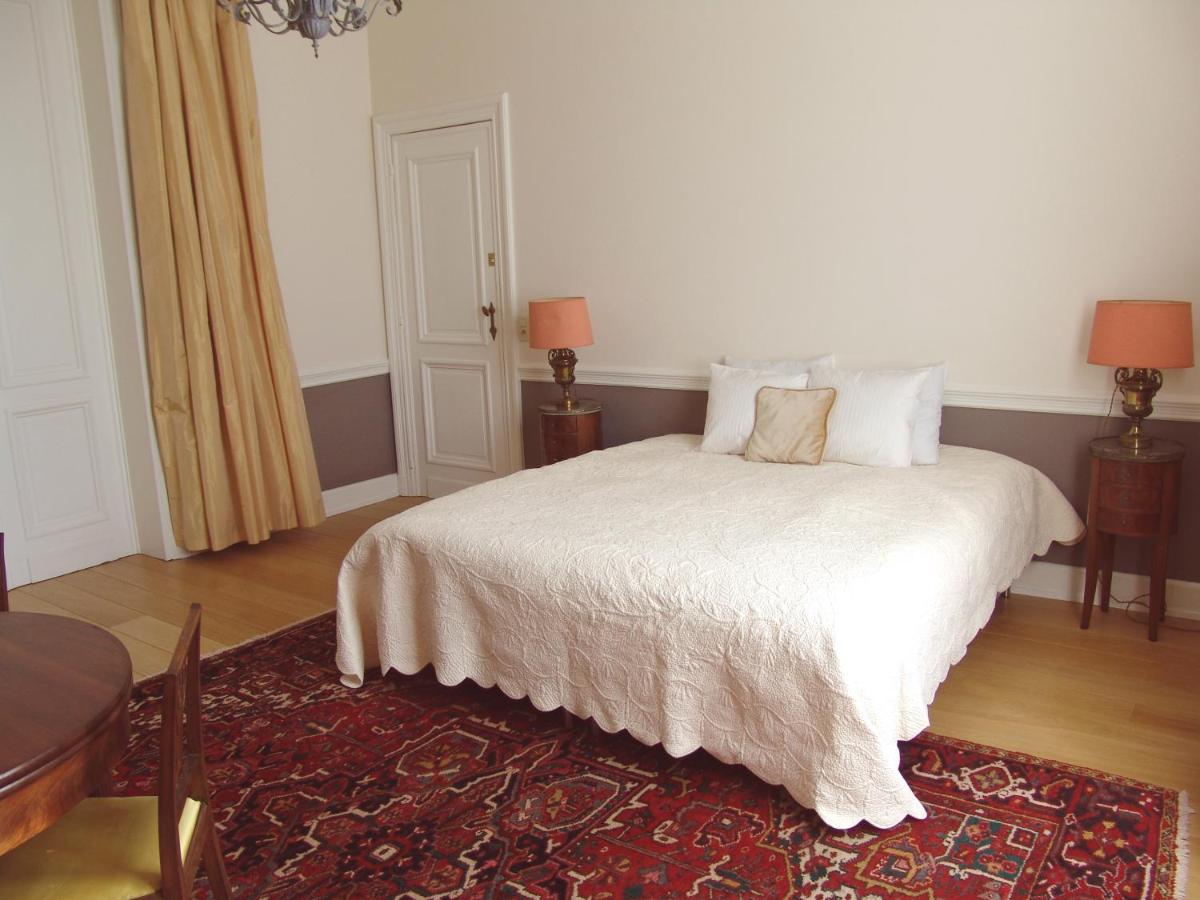 Louise Chatelain Suites Bruxelas Exterior foto